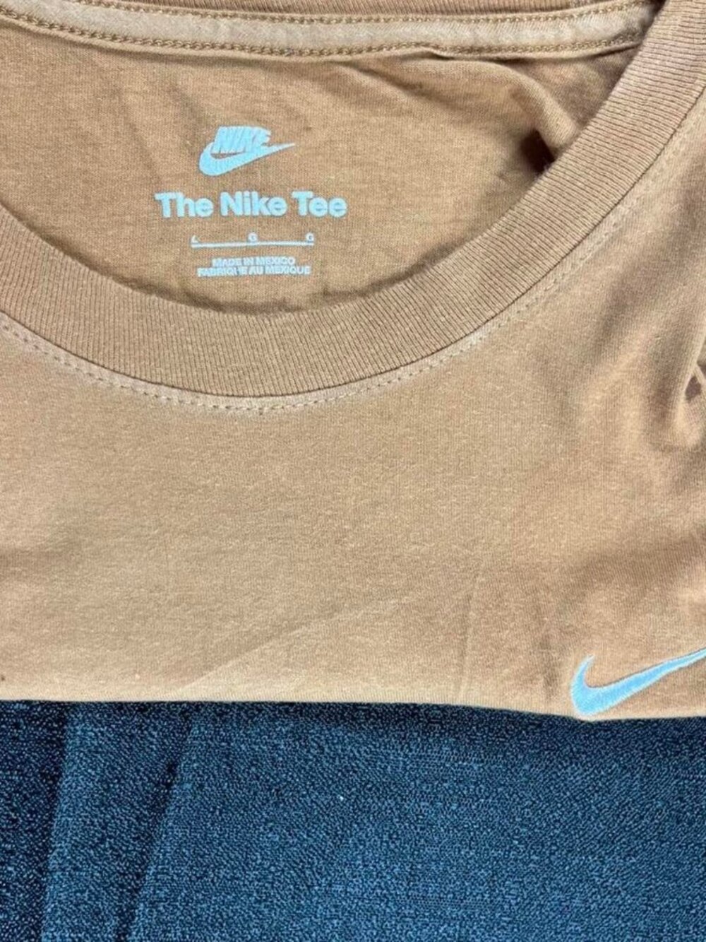 Nike tan & brown t-shirt #swoosh #athletic #nike #shirt #casual - Picture 1 of 6